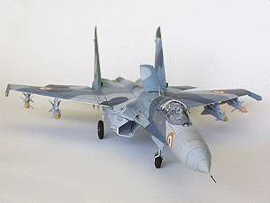  Sukho SU-27 